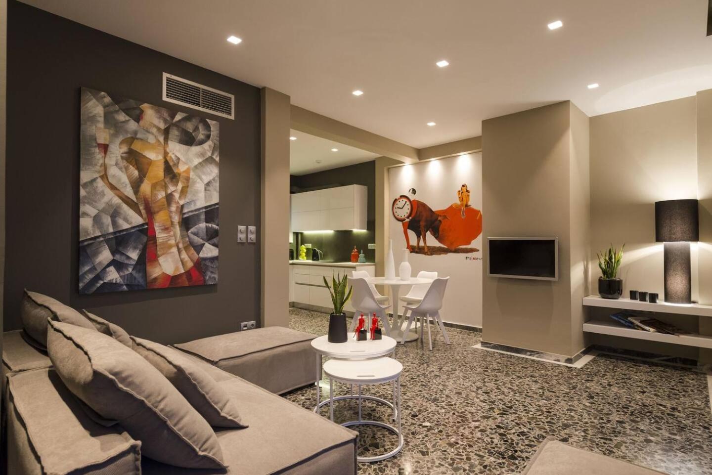 Ma Maison Nο 1, Penthouse, Acropolis And Lycabettus View, Ultra High Speed Internet 300 Mbps, 15' To Acropolis By Metro, 1' From Metro Station Atenas Exterior foto