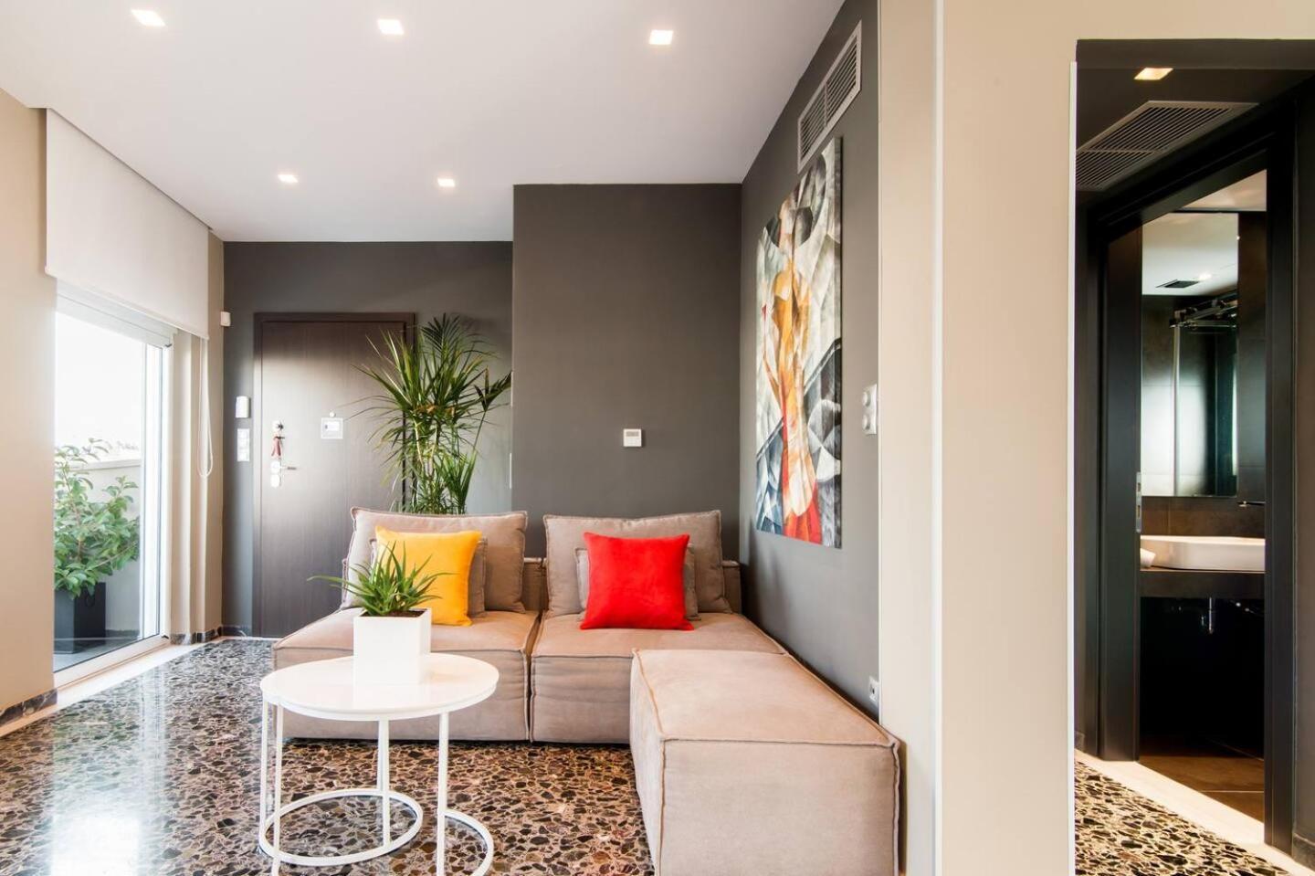 Ma Maison Nο 1, Penthouse, Acropolis And Lycabettus View, Ultra High Speed Internet 300 Mbps, 15' To Acropolis By Metro, 1' From Metro Station Atenas Exterior foto